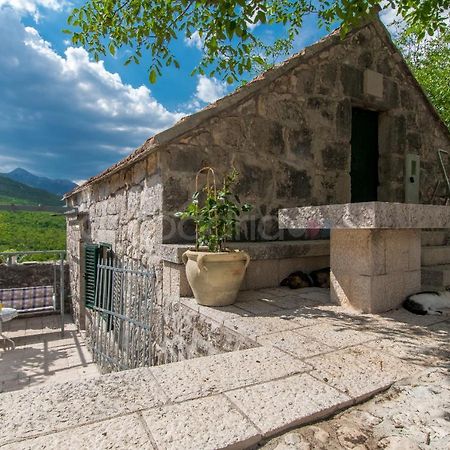 Holiday Home Godinj Donje Rascane Экстерьер фото
