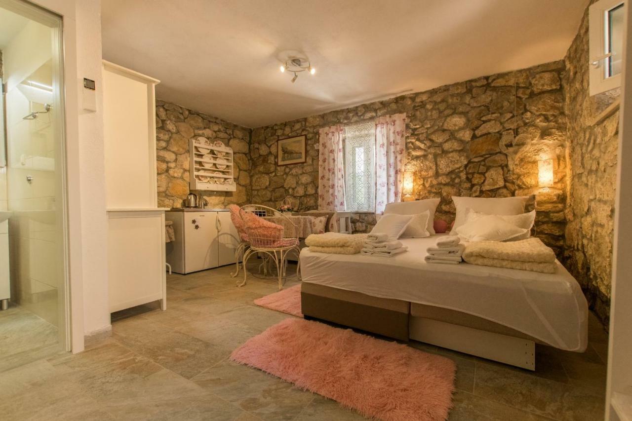 Holiday Home Godinj Donje Rascane Экстерьер фото