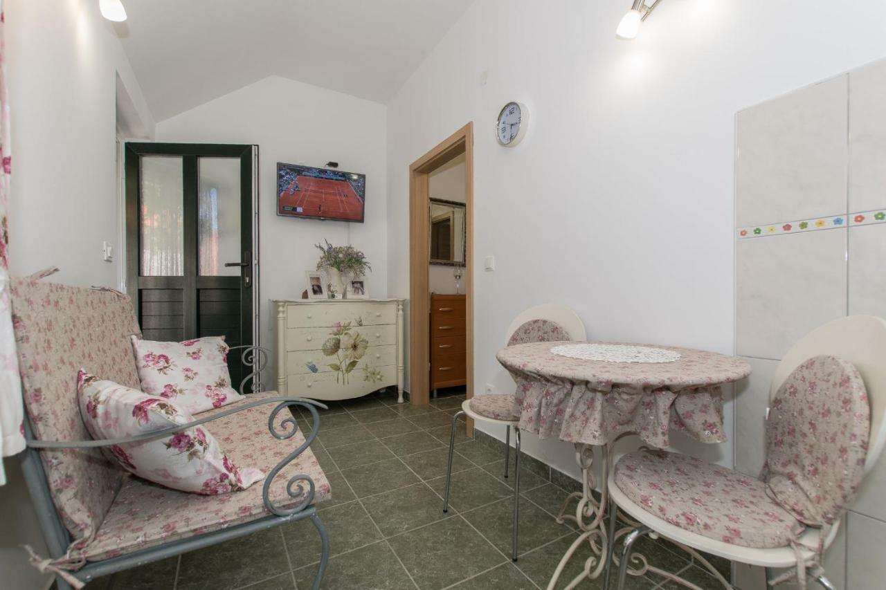 Holiday Home Godinj Donje Rascane Экстерьер фото