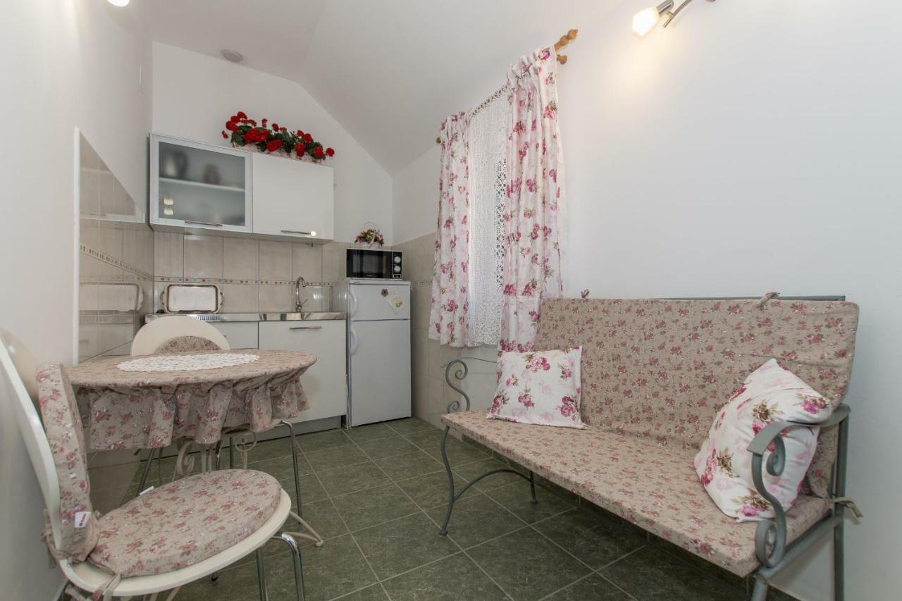 Holiday Home Godinj Donje Rascane Экстерьер фото