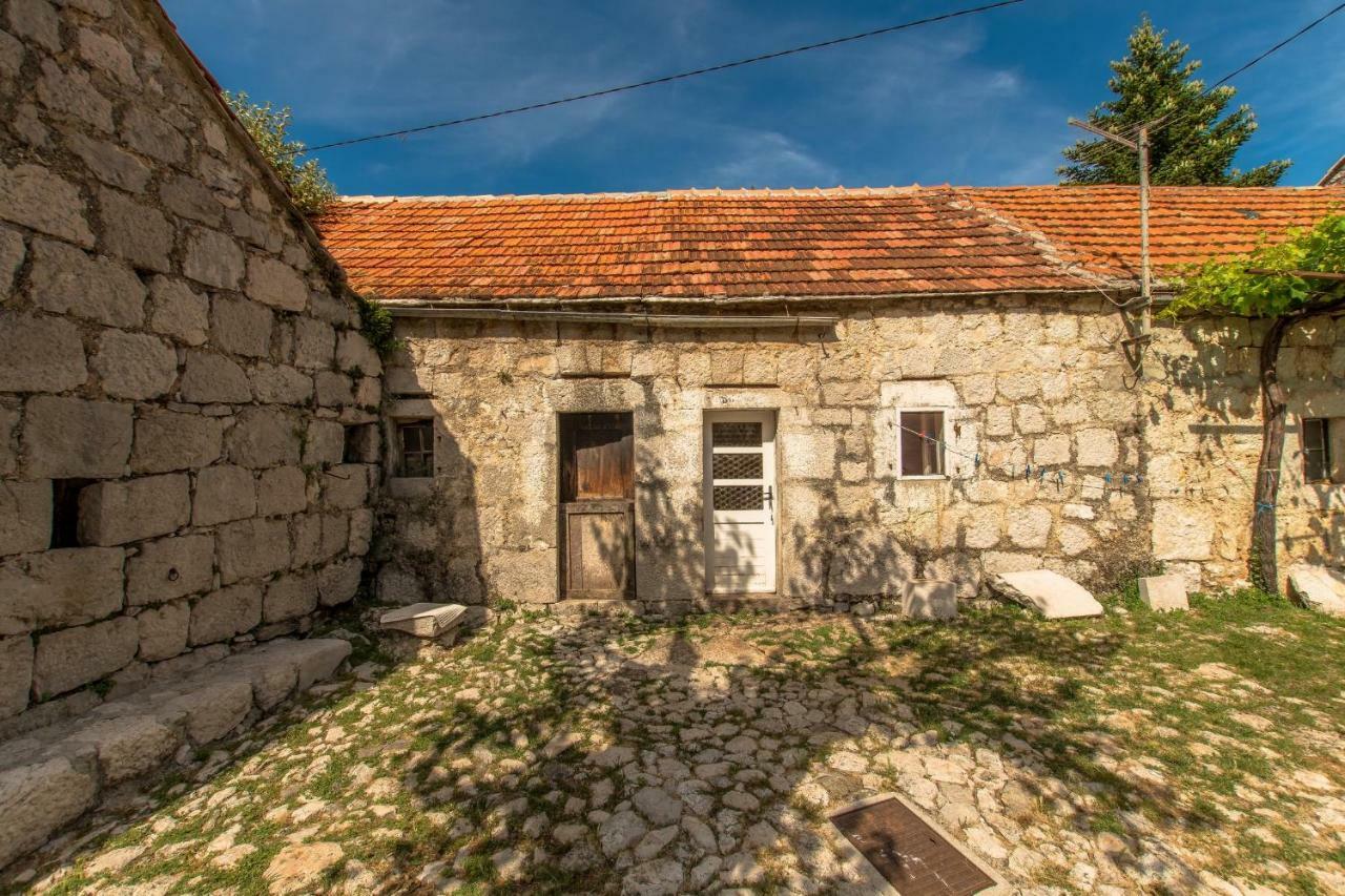 Holiday Home Godinj Donje Rascane Экстерьер фото