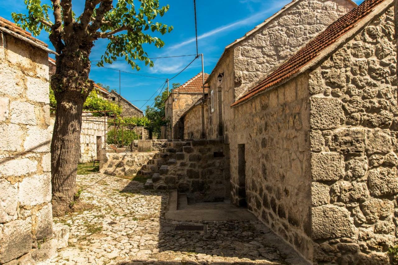 Holiday Home Godinj Donje Rascane Экстерьер фото
